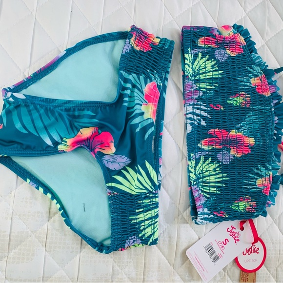 Girls Size 7/8 (Small)Two-Piece Swimsuit Bikini, Pretty Teal Green and Pink. - Picture 10 of 10